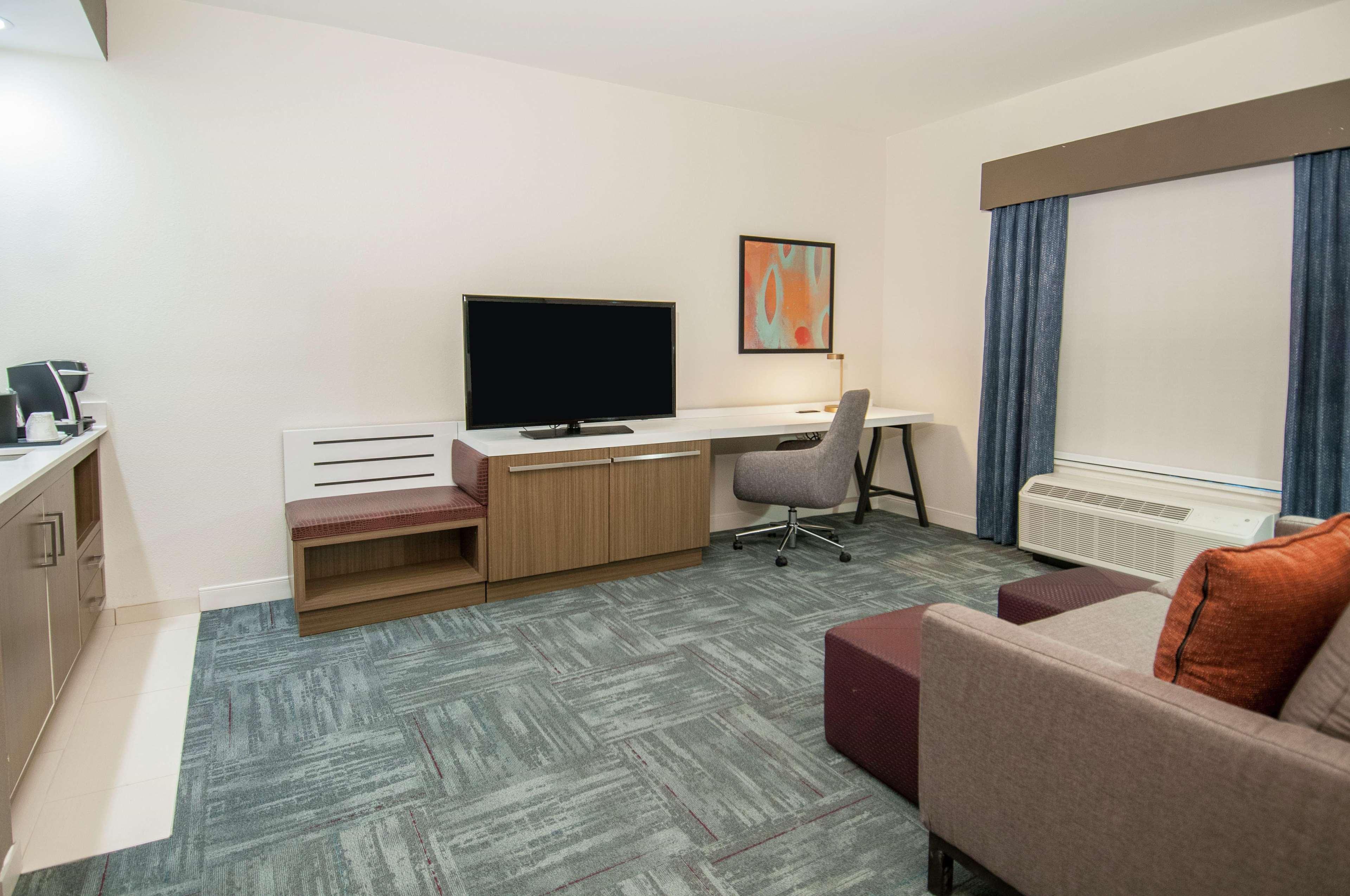 Hilton Garden Inn Jackson/Clinton Eksteriør billede